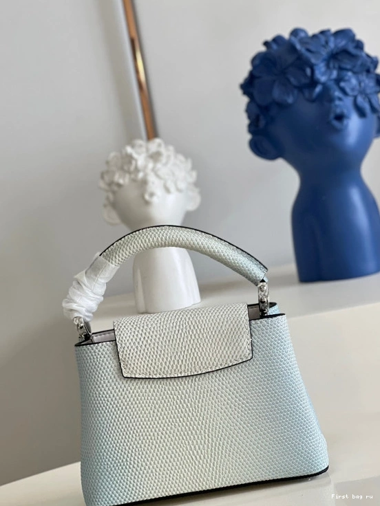 Frstbag ru MINI CAPUCINES VUITTON LOUIS 0707